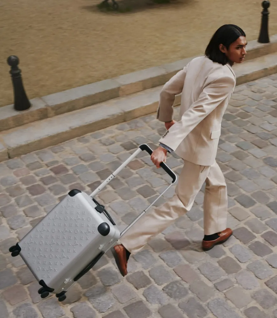 Louis Vuitton Horizon Aluminum 2026