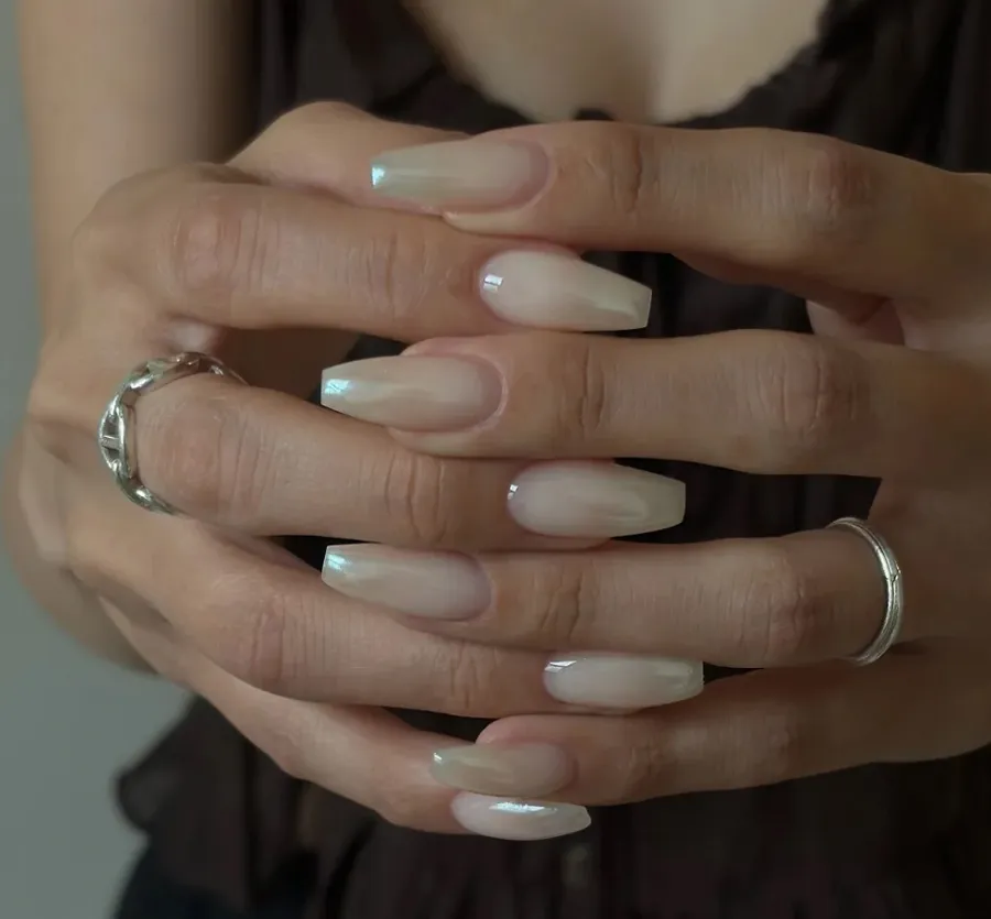 Ballet nails trắng ngà