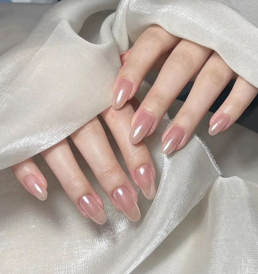 Ballet nails hiệu ứng satin