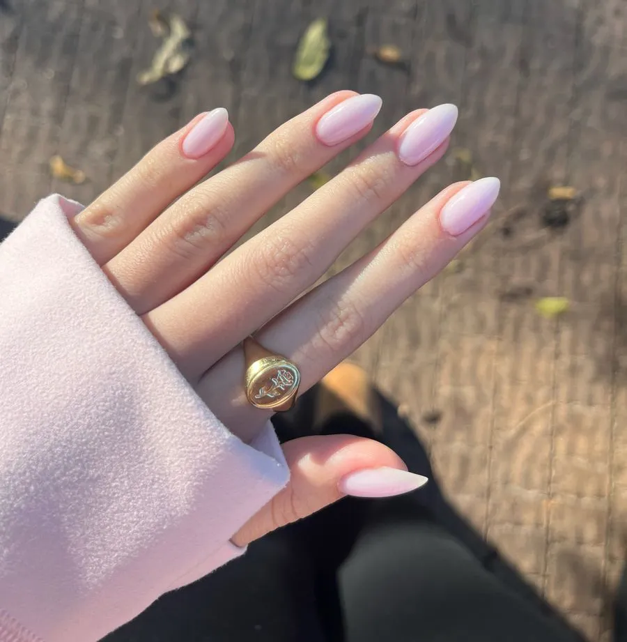 Ballet nails màu hồng sữa