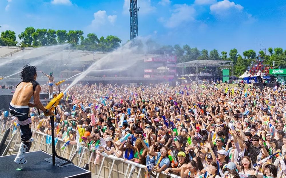 Đi Waterbomb Nên Mặc Gì? Top 10+ Outfit Cháy Phố Cho Nam Và Nữ - 12