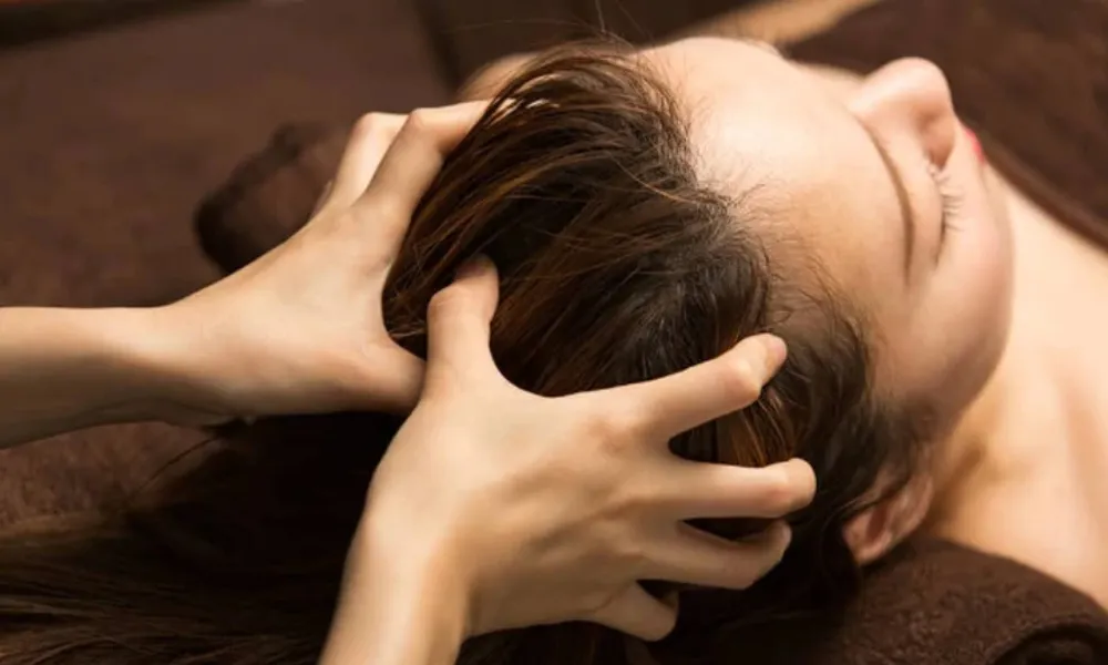 Chia sẻ kinh nghiệm giảm rụng tóc hiệu quả mà các chị em nên lưu ngay! - 4