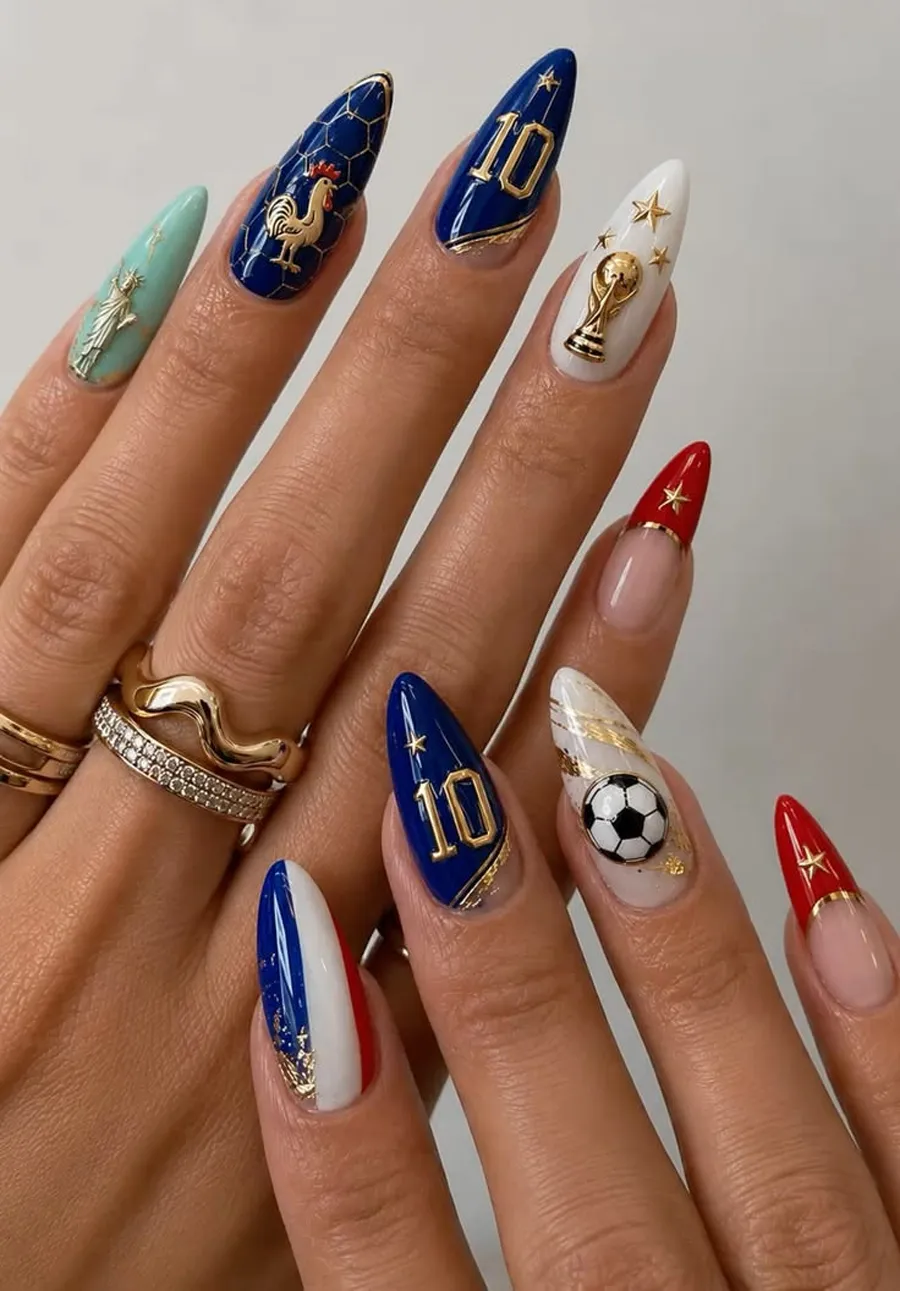 Nail graffiti lấy cảm hứng từ bóng đá