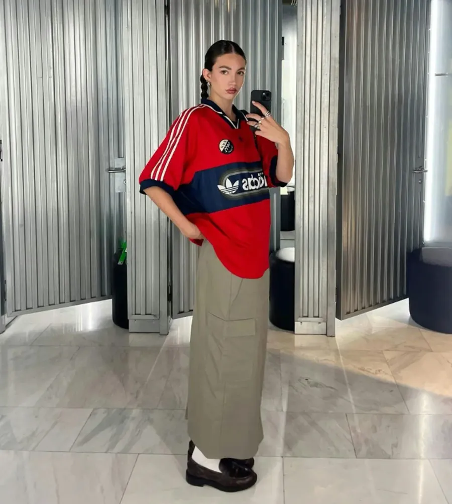 Phối jersey theo phong cách công sở hiện đại