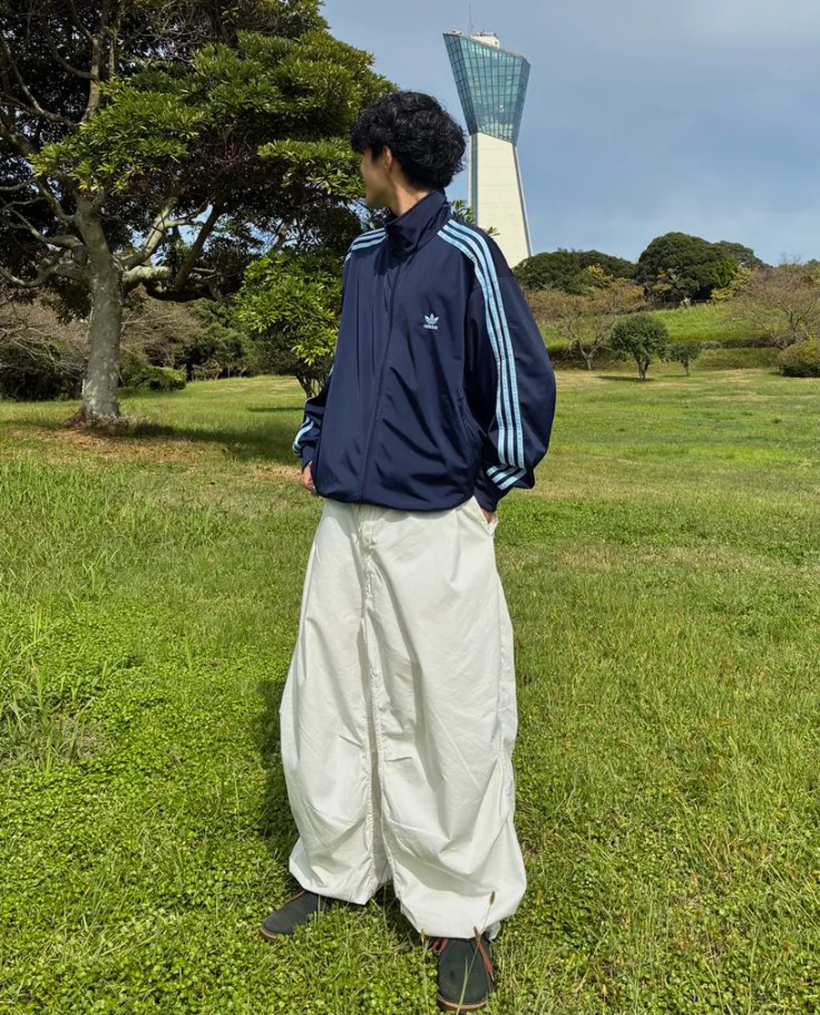 Áo khoác Adidas + quần cargo