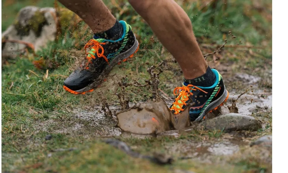 So sánh giày chạy road và giày trail: Nên mua loại nào? - 2
