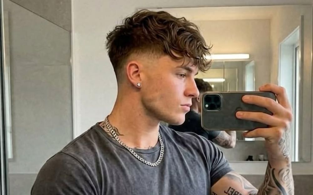 Faux Hawk Là Gì? Top 1 Kiểu Tóc Faux Hawk Nam Cá Tính 2026 - 1