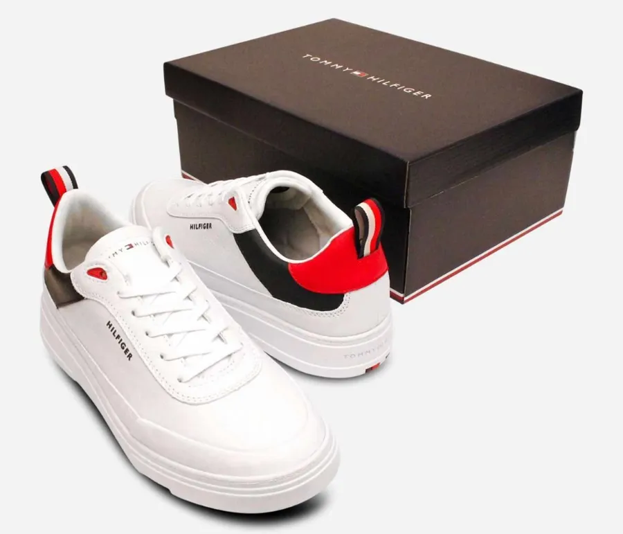 Tommy Hilfiger