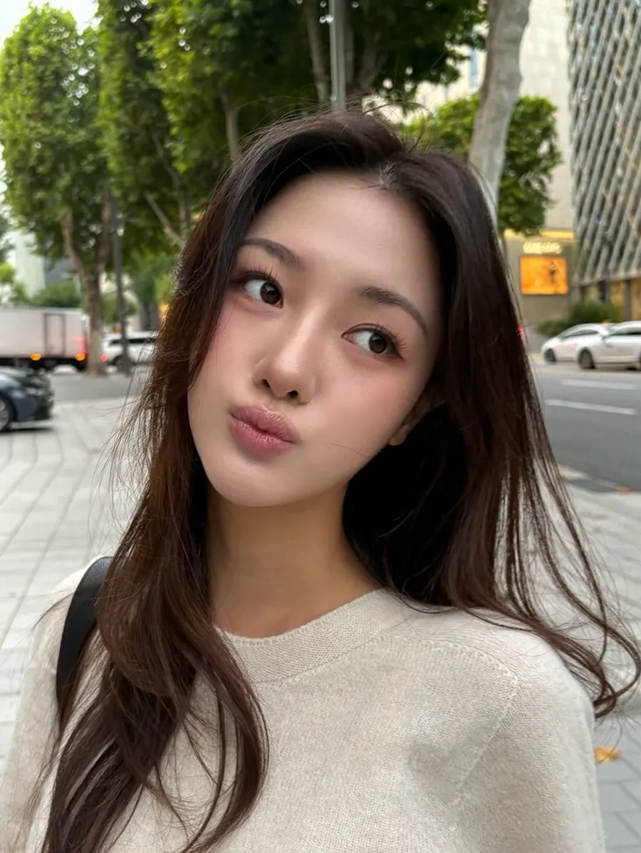 trang điểm đi học 