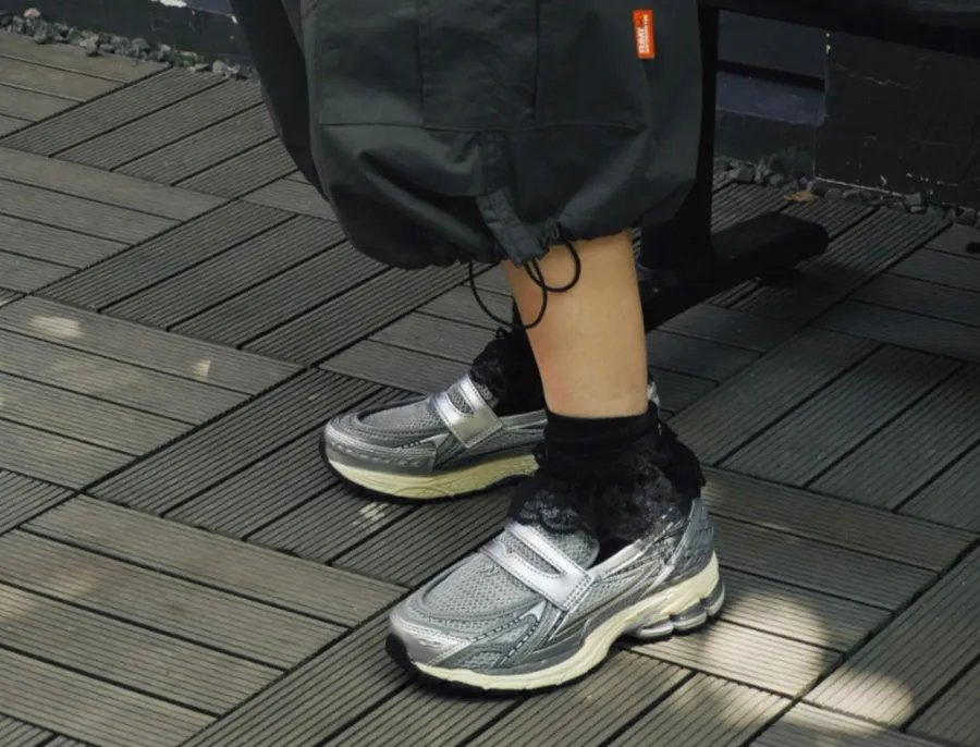 New Balance 1906L 