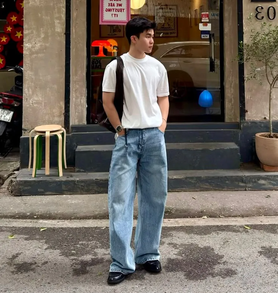 Áo thun và quần jeans