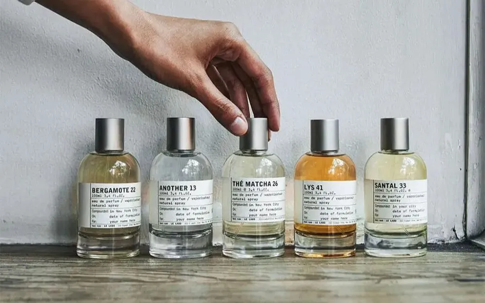 Le Labo Santal 33 Chính Hãng Giá Bao Nhiêu? Bảng Giá Mới [2026] - 2