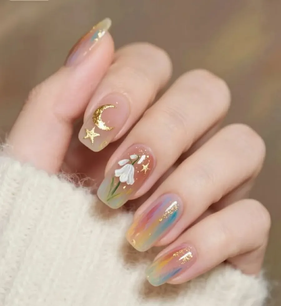 Mẫu nail mặt trăng và sao