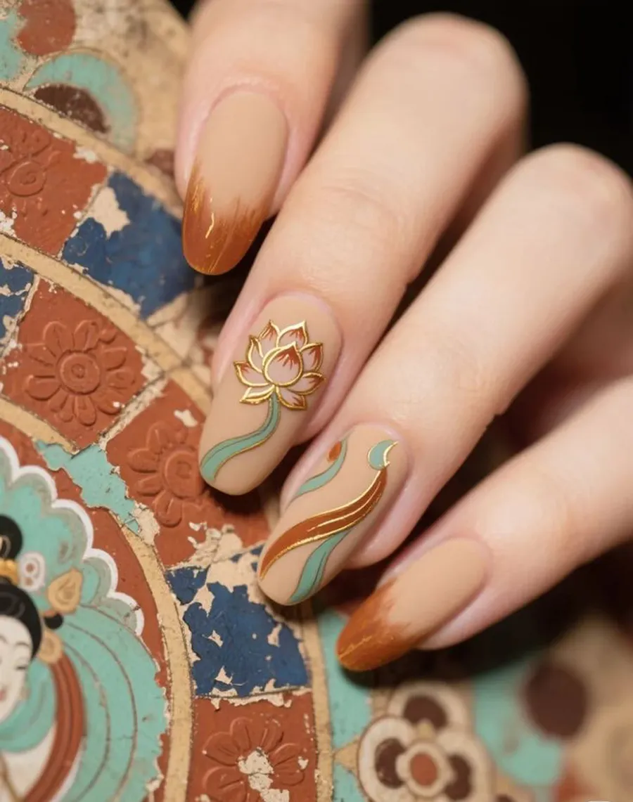 Mẫu nail họa tiết hoa sen