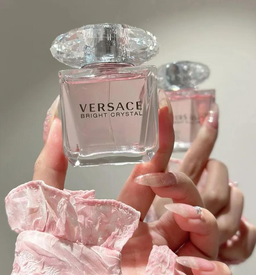 Versace Bright Crystal Eau de Toilette
