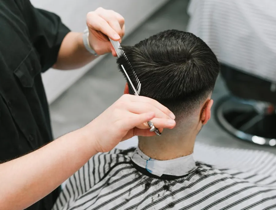 Góc nhìn khoa học: Cắt tóc tháng cô hồn có ảnh hưởng không