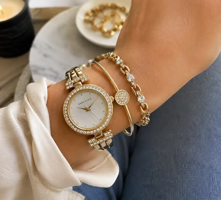 Anne Klein 