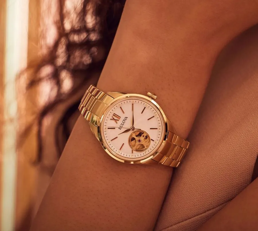 Bulova 
