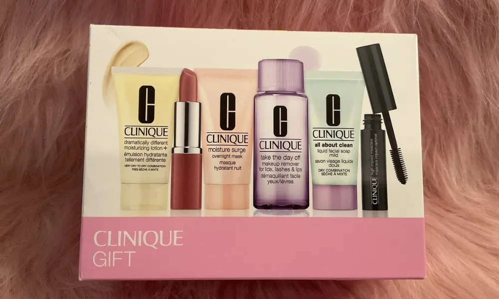 Set skincare làm quà tặng cao cấp: Top gợi ý đáng mua - 4