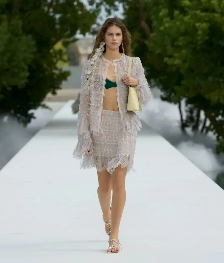 Di sản Dior được nhìn bằng một góc nhìn mới