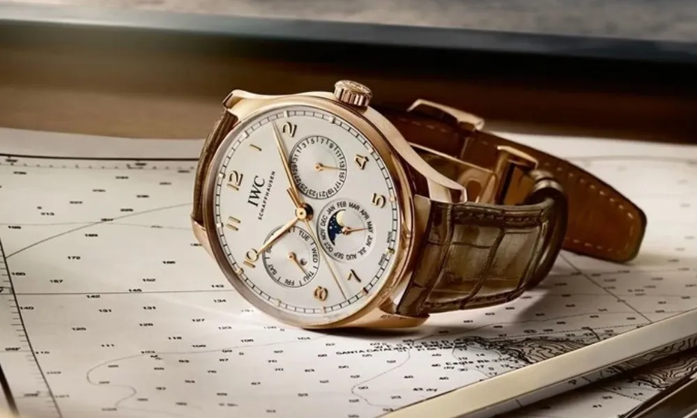 Đồng Hồ Luxury Là Gì? Các Thương Hiệu Đồng Hồ Cao Cấp Nổi Tiếng - 12