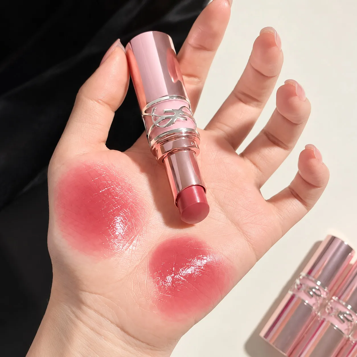 So Sánh Dior Addict Lip Maximizer 009 Và YSL Loveshine Candy Glow 5B