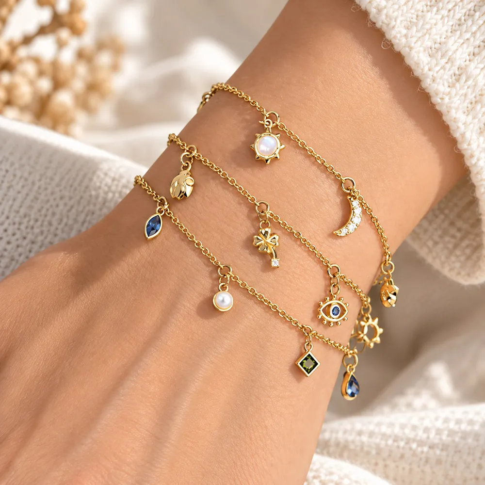 Bí quyết phối vòng tay charm cao cấp