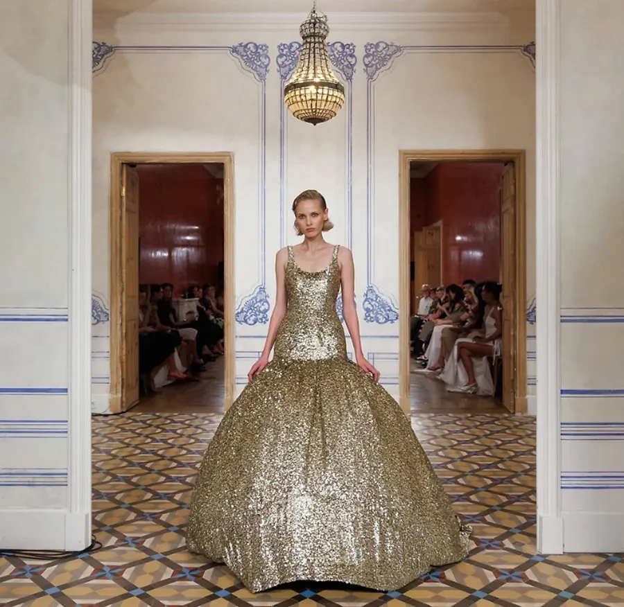 xu hướng váy cưới tại New York Bridal Fashion Week 2027