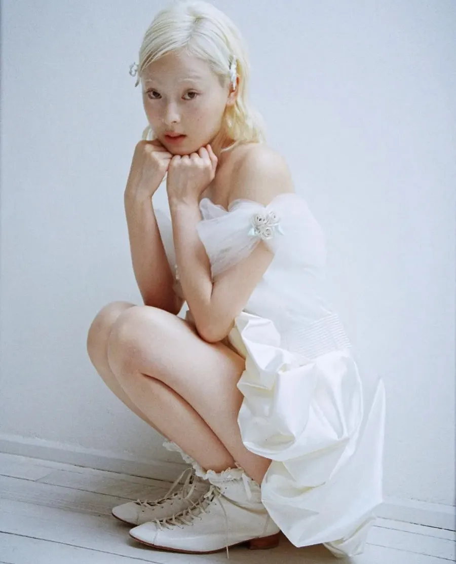 xu hướng váy cưới tại New York Bridal Fashion Week 2027