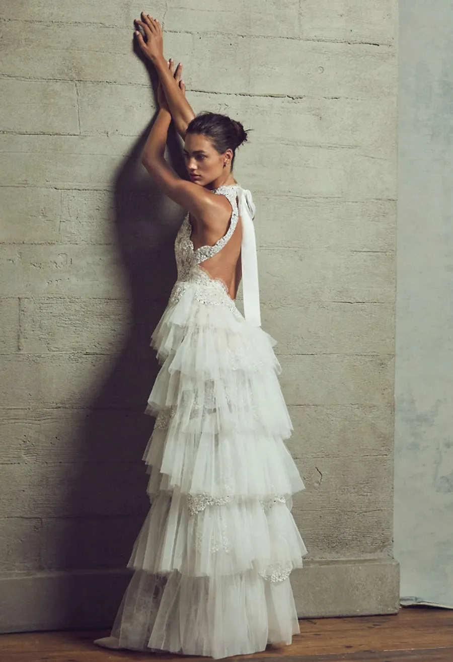 xu hướng váy cưới tại New York Bridal Fashion Week 2027