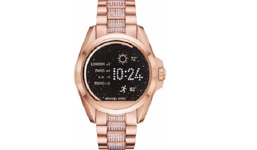 review-chi-tiet-smartwatch-michael-kors-mkt5018-dinh-da-cho-nu