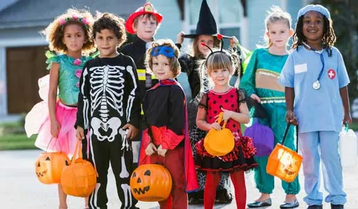 top-10-mon-qua-tang-halloween-cho-be-yeu-an-tuong-nhat
