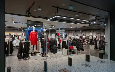 Top 15 Thương Hiệu Thời Trang Thể Thao Nổi Tiếng Hiện Nay 2026