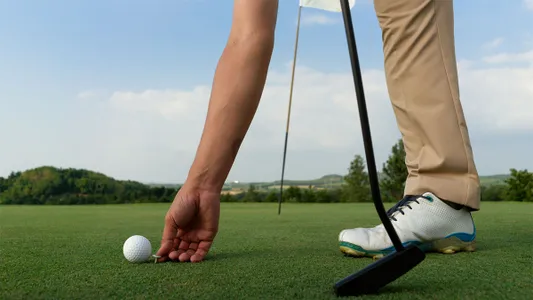Các loại bóng golf phổ biến: 1 lớp, 2 lớp, 3 lớp, 4 lớp chi tiết