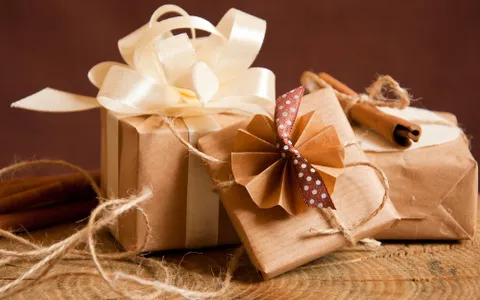 Cung Thiên Bình Thích Quà Gì? Top 10 Quà Tặng Ấn Tượng Thiên Bình