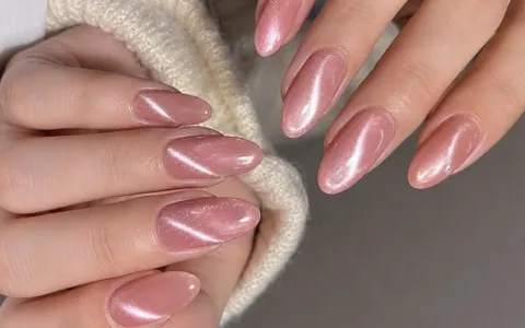 Top 50+ Mẫu Nail Hồng Mắt Mèo Đẹp, Bling Bling, Sang Chảnh 2026
