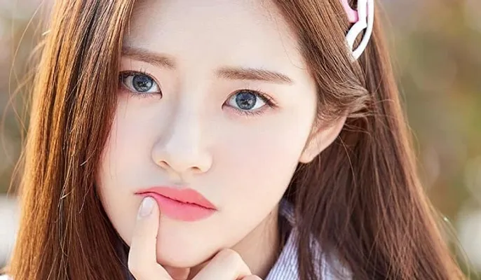 Son màu hồng san hô là gì? Top 9 thỏi son hồng san hô cao cấp đang hot - 1