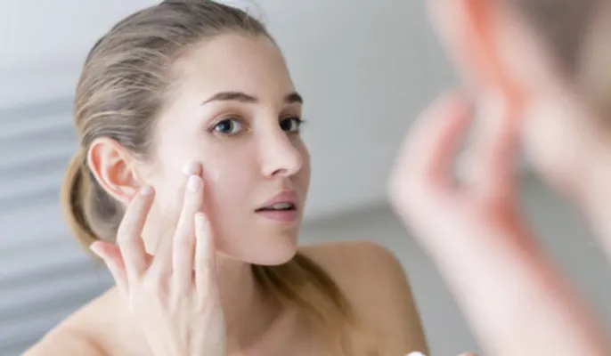 TOP 10 kem dưỡng ẩm cho da khô được nhiều khách hàng yêu thích hiện nay