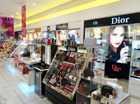 Mỹ phẩm High-end Chanel