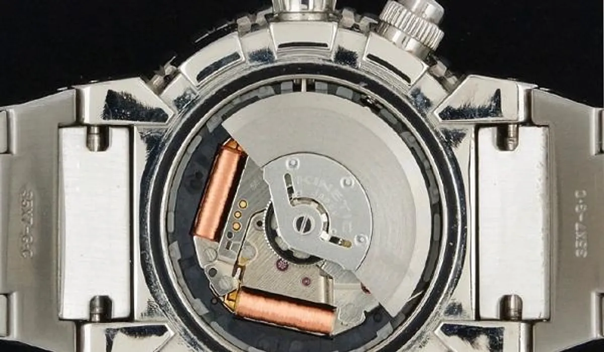 Các mẫu đồng hồ Seiko Kinetic nổi bật được được tìm kiếm nhiều năm nay