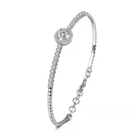 Vòng Đeo Tay Nữ Lili Jewelry Dạng Kiềng Đính Kim Cương Moissanite Tròn Farah LILI_054678 Màu Bạc