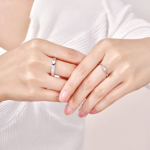 Nhẫn Đôi LiLi Jewelry Mạ Bạch Kim Đính Đá CZ  Lili_659937 Màu Bạc