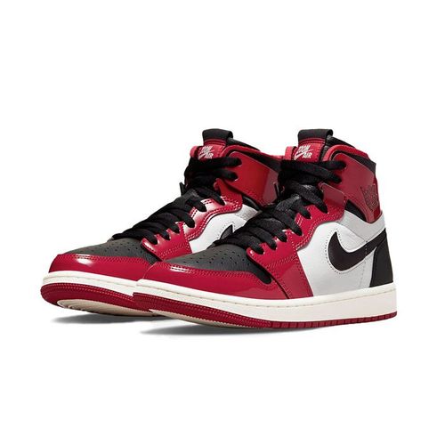 Giày Nike Chicago Bulls Colors Appear On This Air Jordan 1 Zoom CMFT Phối Màu Size 40.5