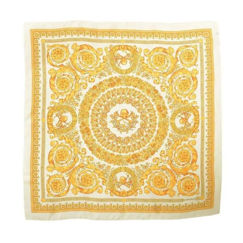 Khăn Nữ Versace Baroque Print Scarf Màu Vàng