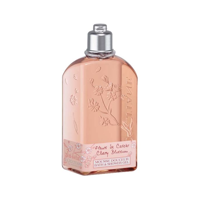 Sữa Tắm L'Occitane Cherry Blossom 500ml