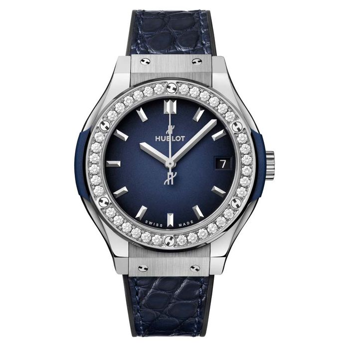 Đồng Hồ Nữ Hublot Classic Fusion Titanium Deep Blue Diamonds 581.NX.6670.LR.1104.JPN19 33mm