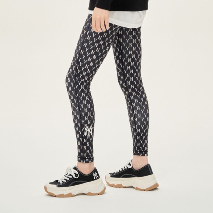 Quần MLB Monogram Pattern Poly Leggings New York Yankees 3FLGM0214-50BKS Màu Đen Size S