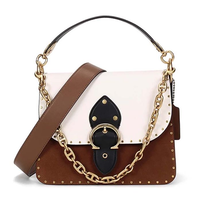 Túi Xách Coach Beat Shoulder Bag In Colorblock With Rivets 4595 B4RGI Màu Nâu Trắng