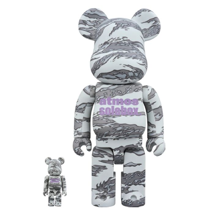 Đồ Chơi Mô Hình Bearbrick X Atmos X Solebox Set Grey Màu Xám Size 100% & 400%