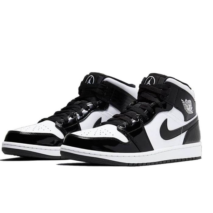 Giày Thể Thao Nike Jordan 1 Mid Carbon Fiber DD2192-001 Màu Đen Size 40